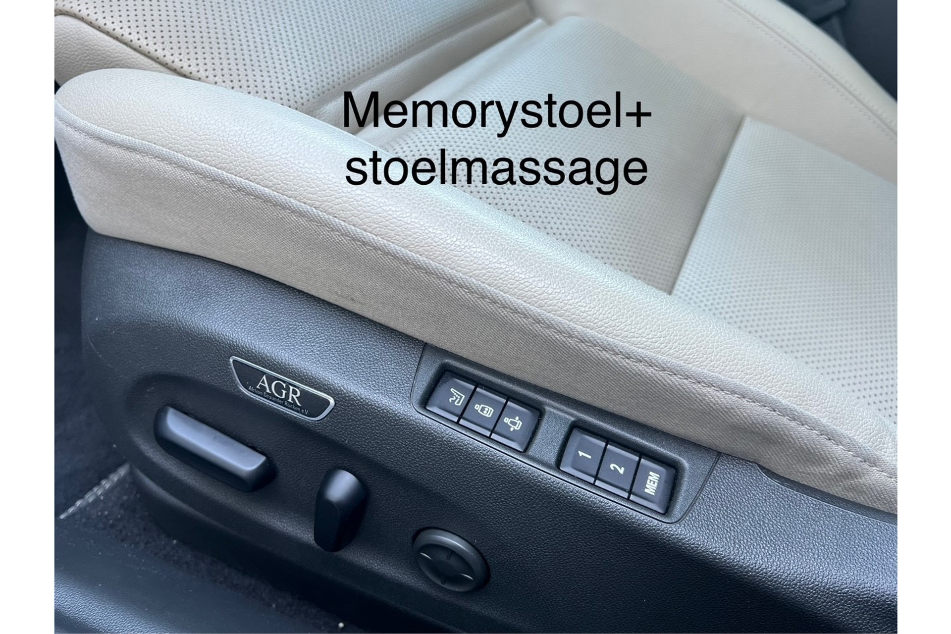 44936854-12.jpg