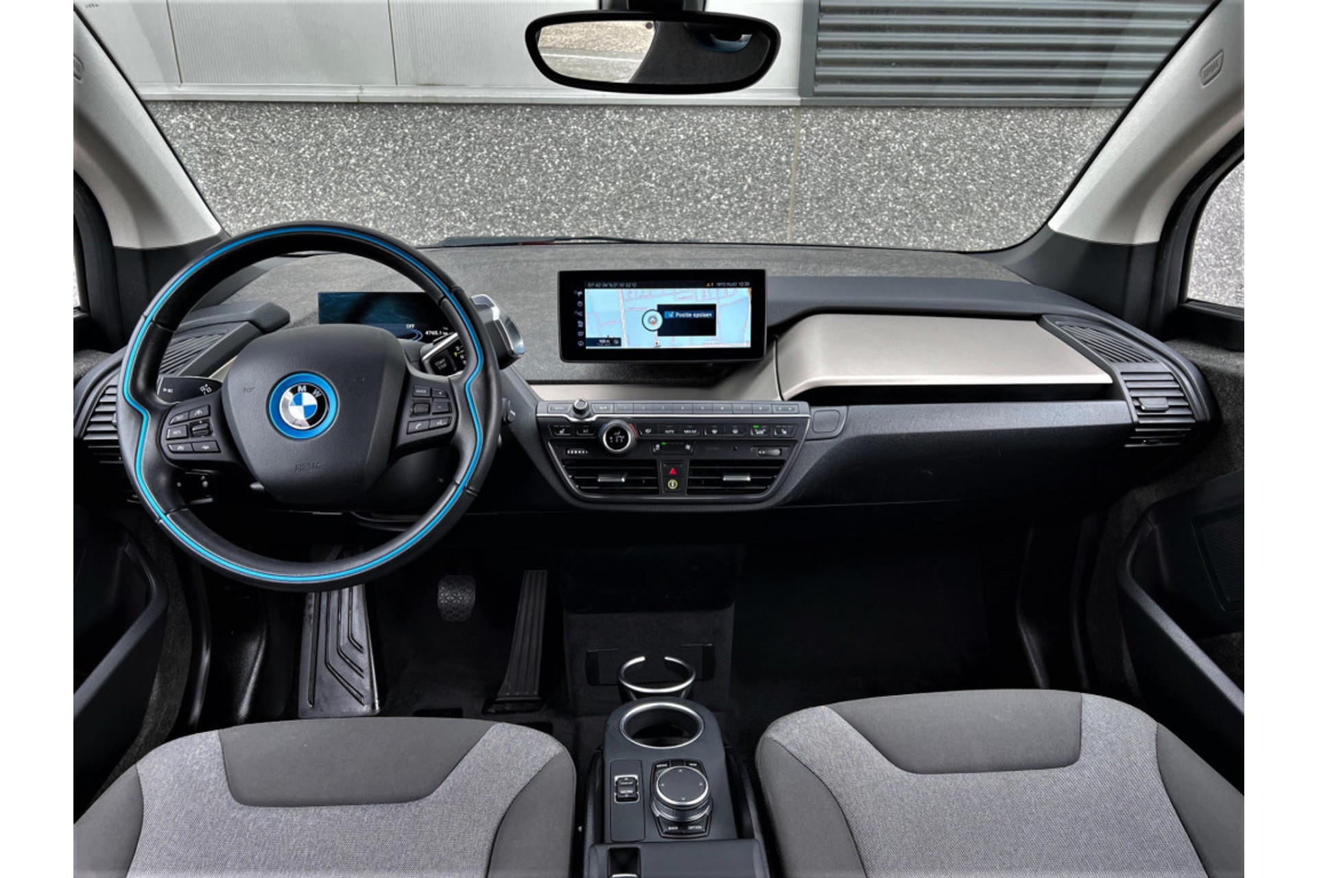 45801512-1.jpg