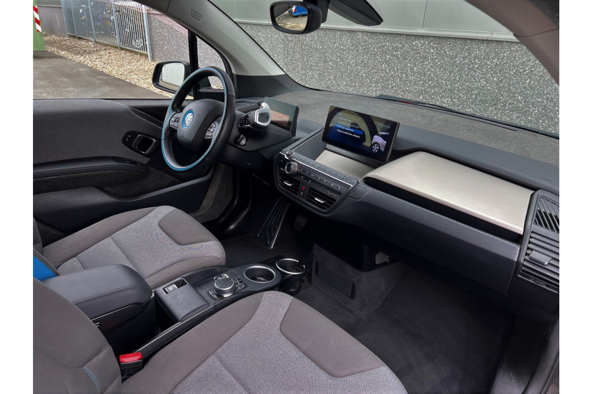 45801512-27.jpg