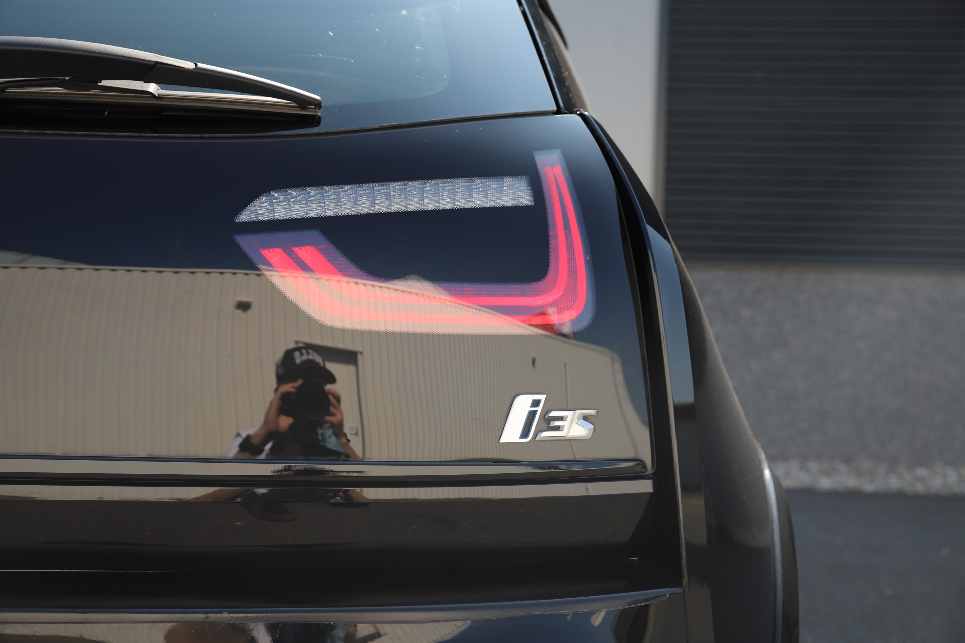 45856693-26.jpg
