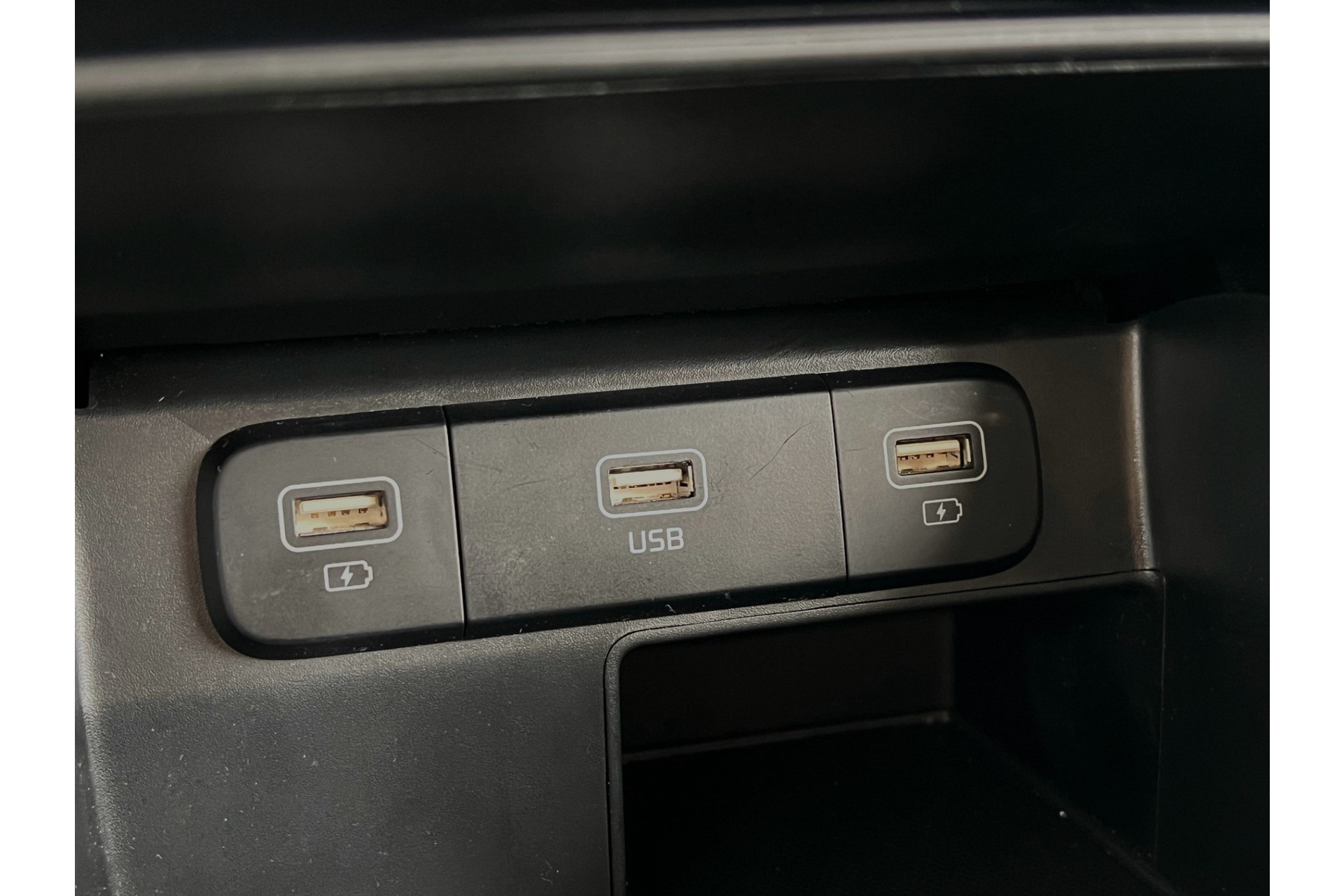 45993240-39.jpg