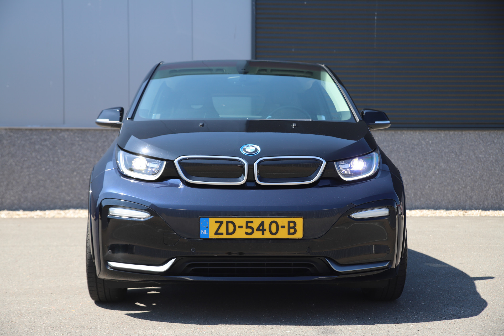 46065532-45.jpg